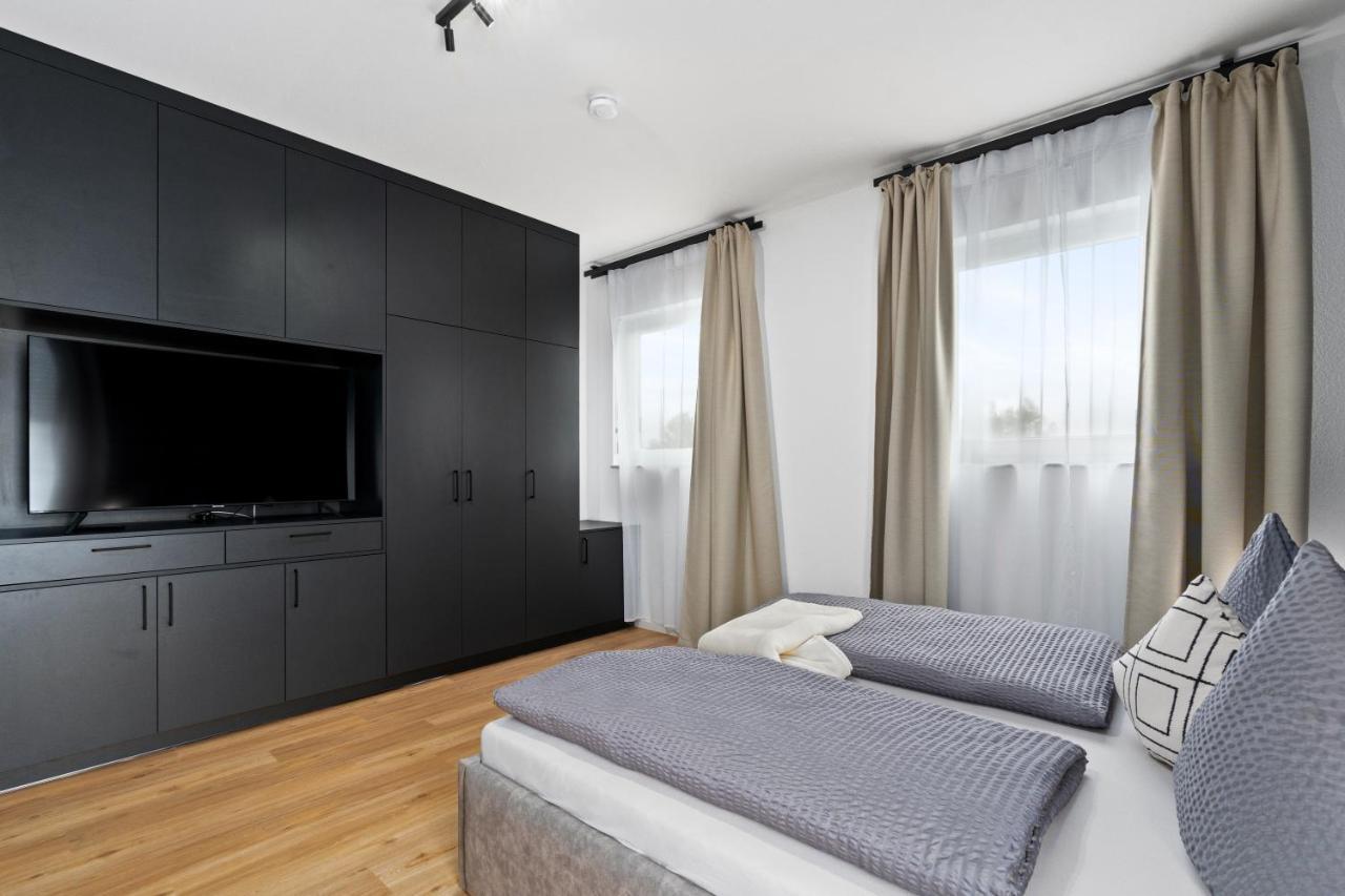 Anytime - In Apartment